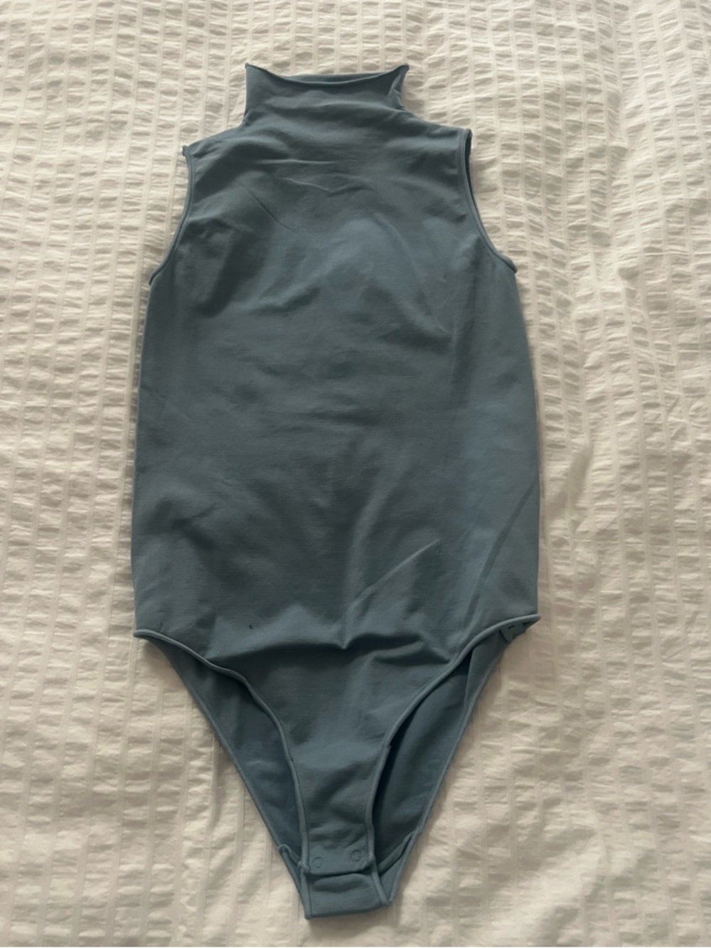 Skims Essential Mock Neck Bodysuit in Arctic blue S/M